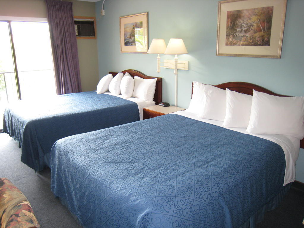 Canadas Best Value Inn & Suites-Castlegar Room photo